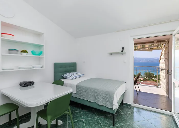 2737b Apartamento Duće
